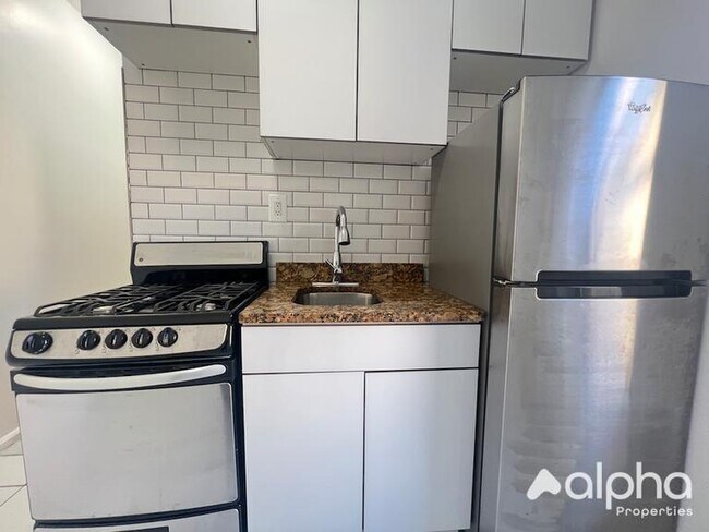 Building Photo - 2 bedroom in New York NY 10029