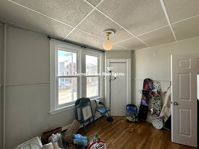 Foto del edificio - 823 Dorchester Ave