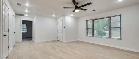Building Photo - 4626 De Kalb Ave
