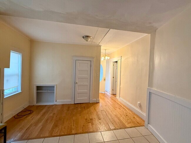 Foto del edificio - 115 Elmwood Ave