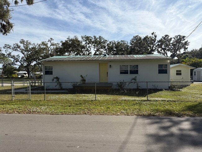 Front of house - 819 Franklin Ave