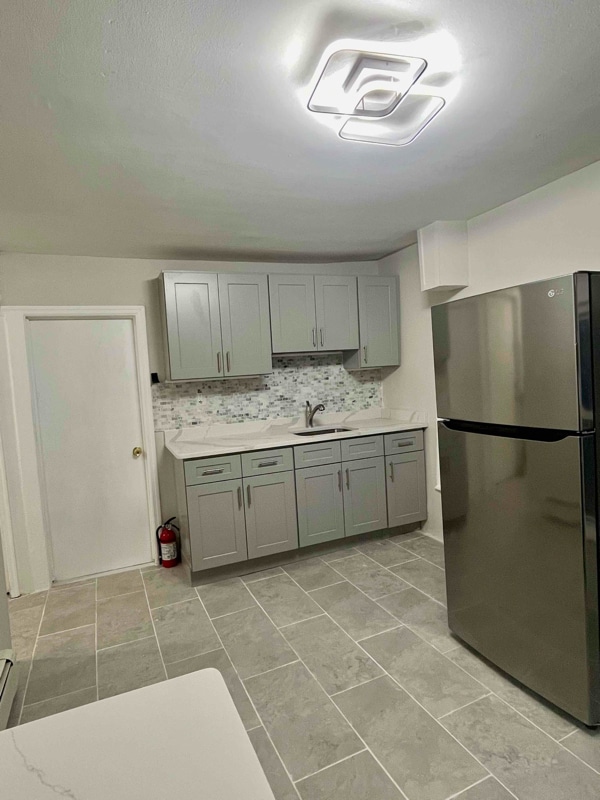 23 Pompton Rd Unit 3E, Haledon, NJ 07508 Room for Rent in Haledon, NJ