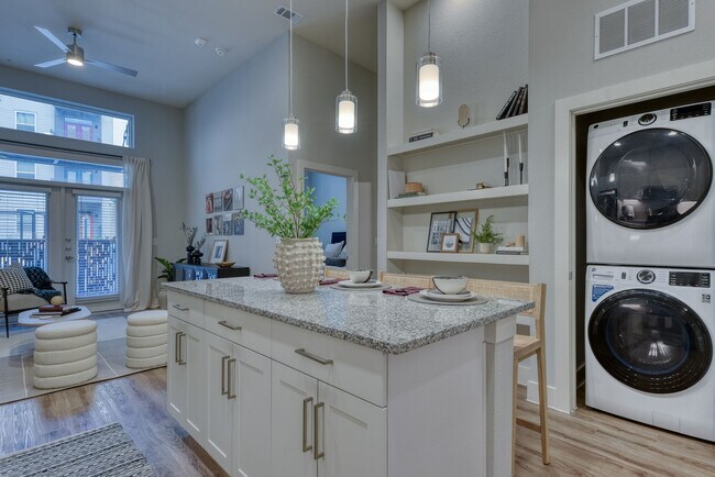 Apartamentos Encore Grayson — foto de la comunidad - Encore Grayson