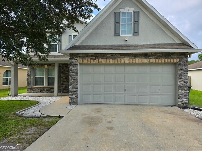 Building Photo - 110 Pine Bluff Blvd W
