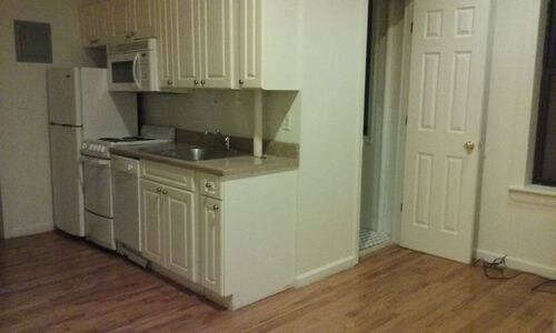 Foto del edificio - 315 E 49th St