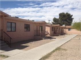 Primary Photo - Navajo Apartment