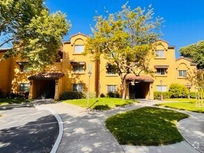 Building Photo - 490 Bollinger Canyon Ln
