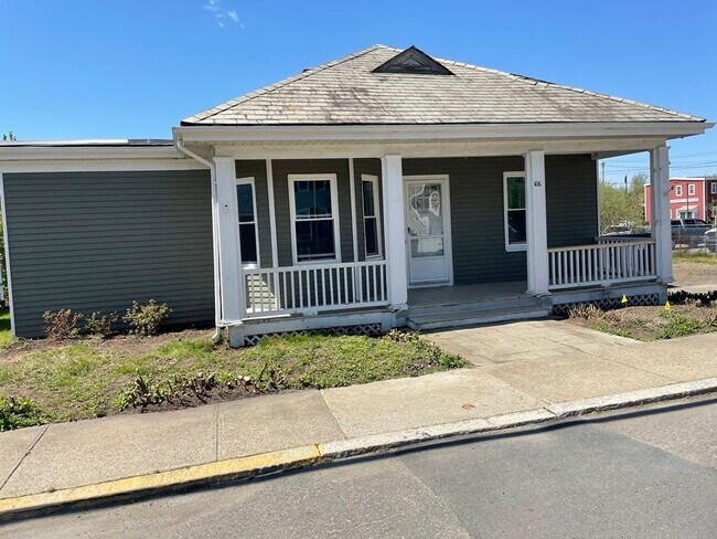 Foto del edificio - 106 Broadway