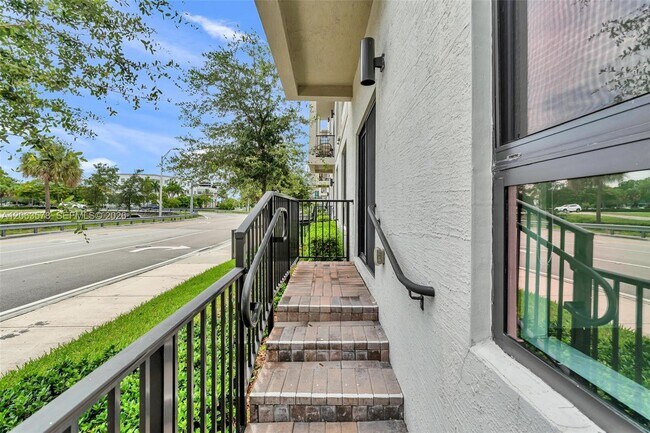 Building Photo - 8167 NW 41st St
