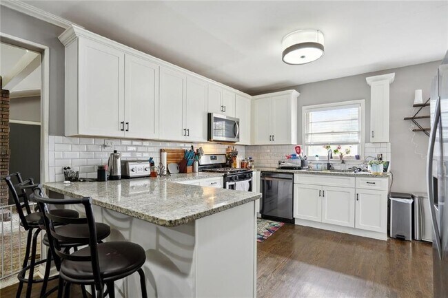 Foto del edificio - 246 Florida Ave SW