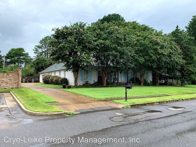 Building Photo - 4 br, 3.5 bath House - 867 Reddoch St.