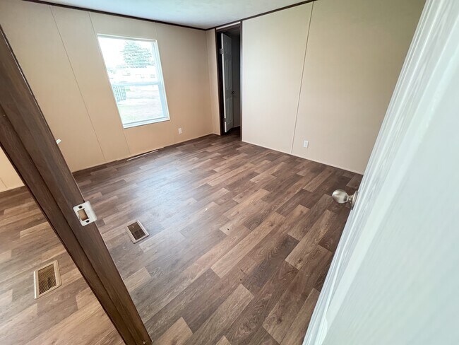 Foto del edificio - 200 N 28th St