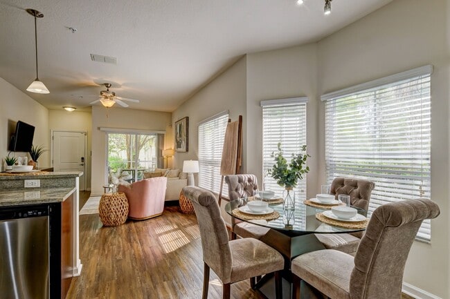 Building Photo - The Grand at Cypress Cove