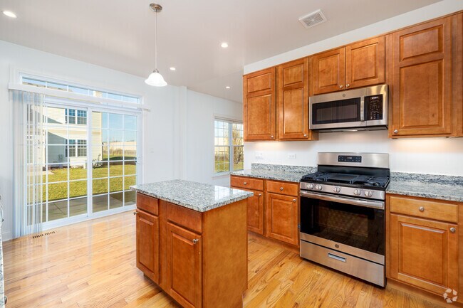 Estilo H - Cocina - Princeton West Townhomes