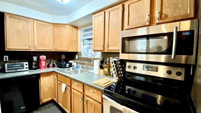 Foto del edificio - 9633 S Saphire Cir