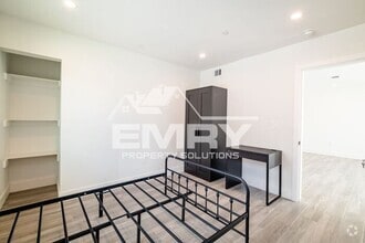 Building Photo - 3759 Dalton Ave
