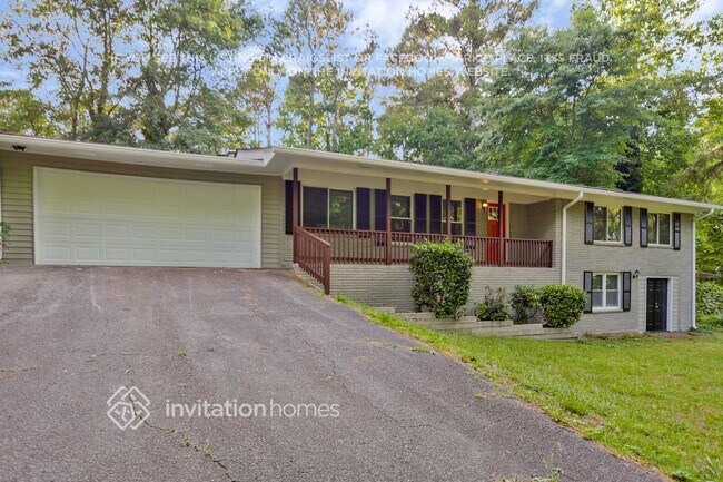 Building Photo - 2331 Heather Ct