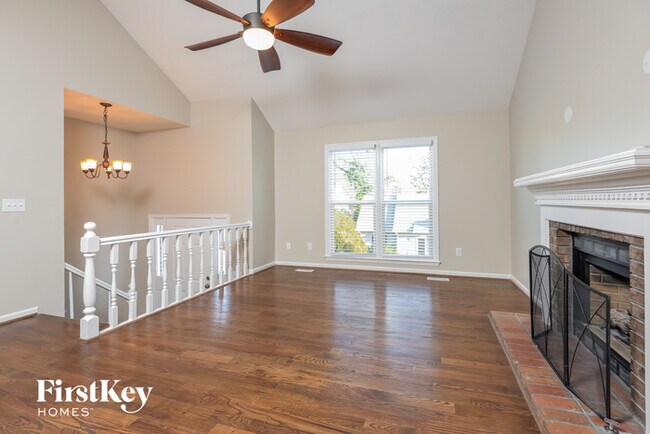 Foto del edificio - 2238 Richmond Ln