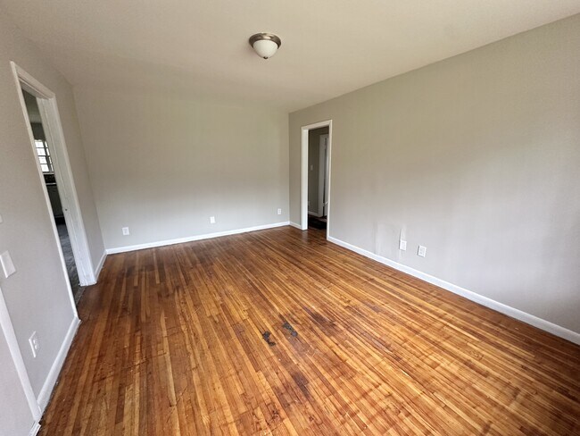 Building Photo - 5301 Main St