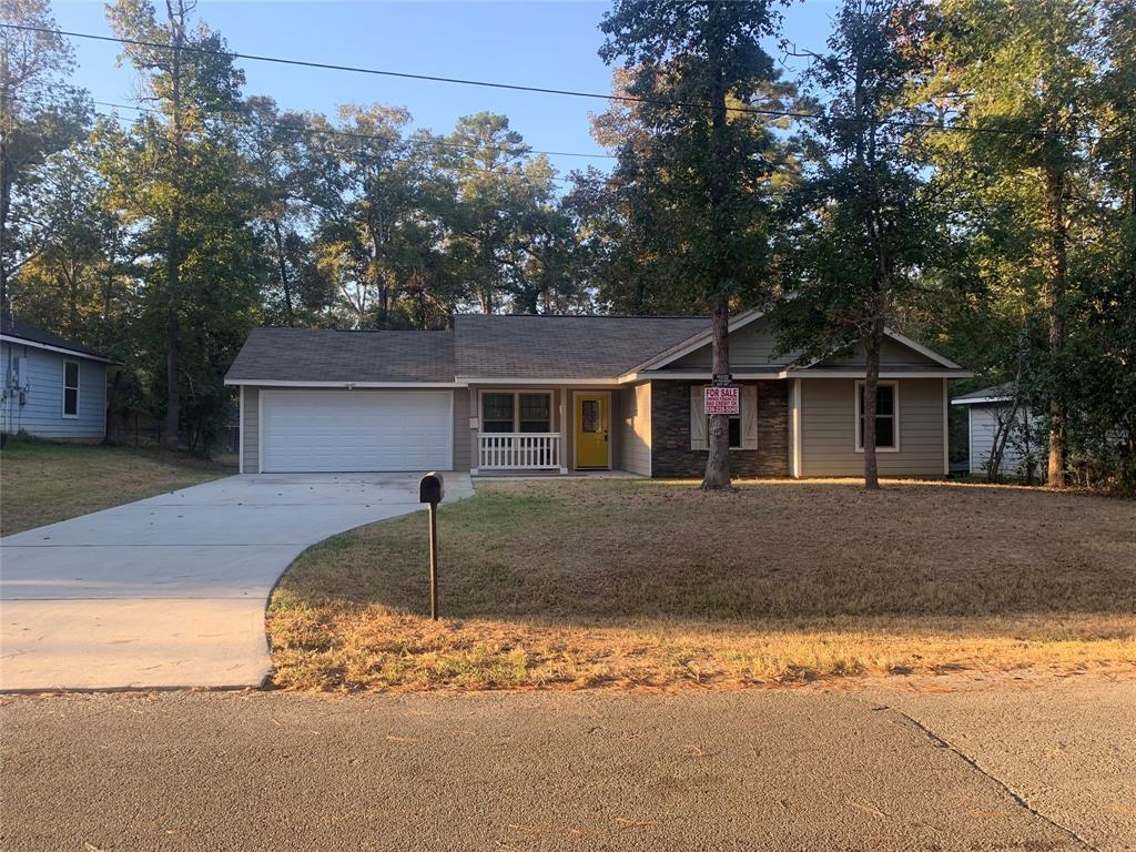 Foto principal - 10855 Royal Pines Dr