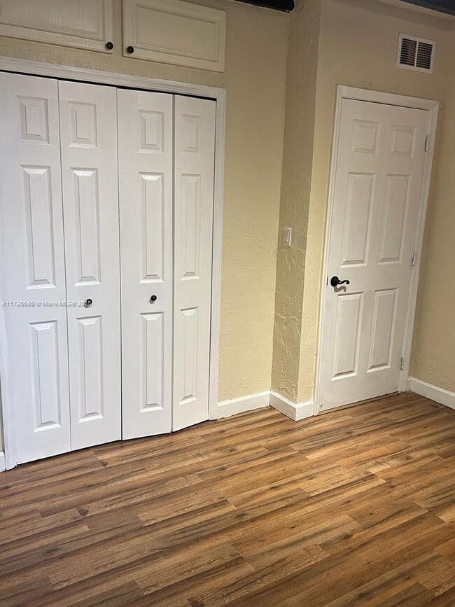 Building Photo - 2 bedroom in North Miami FL 33161