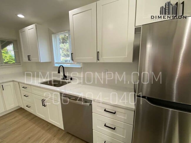 Building Photo - Charleston Duplex