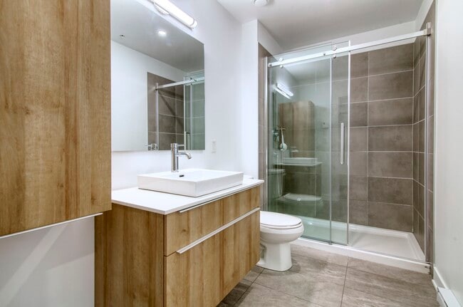 Photo du bâtiment - 9675 Av. Papineau