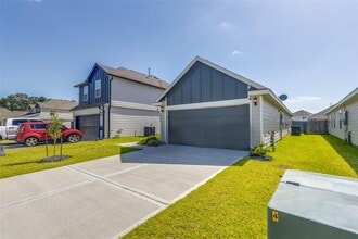 Building Photo - 13840 Green Heron Way