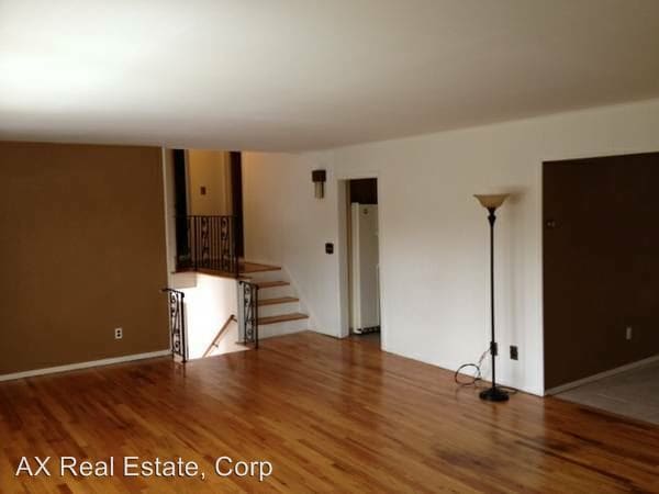 Building Photo - 20 Nimitz Pl