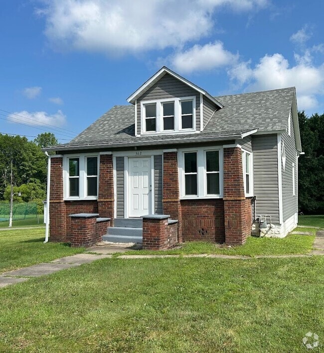 Building Photo - 563 Barkeyville Rd
