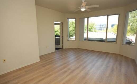 Foto del edificio - 435 W Rio Salado Pkwy