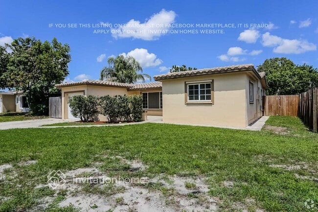Building Photo - 208 NW 80th Ave