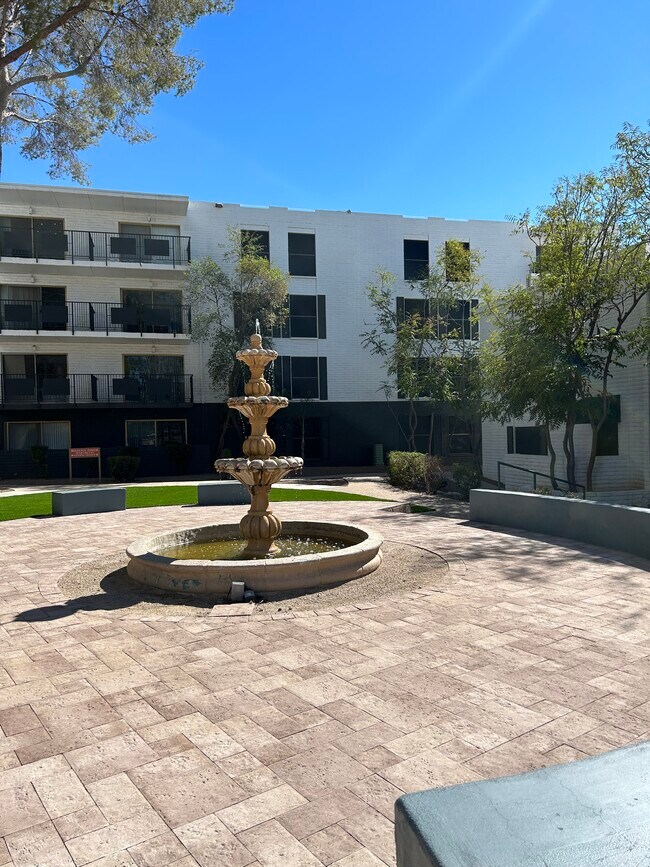 Foto del edificio - Bellevue Tower