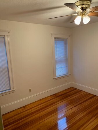 Building Photo - 35 Middleton St