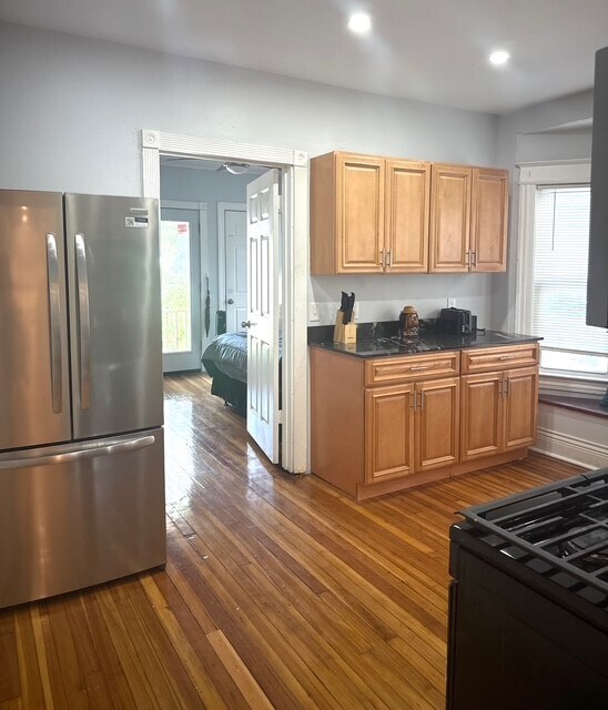 Building Photo - 193 Pearl St