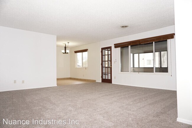 Foto del edificio - 3 br, 2 bath House - 6520 Delmonico Drive ...