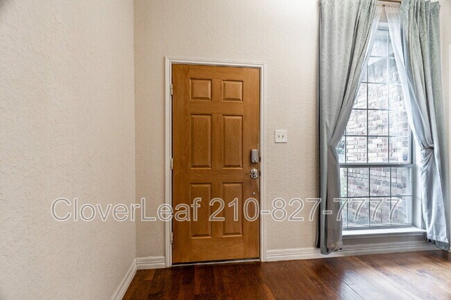 Building Photo - 12806 Terrace Hollow