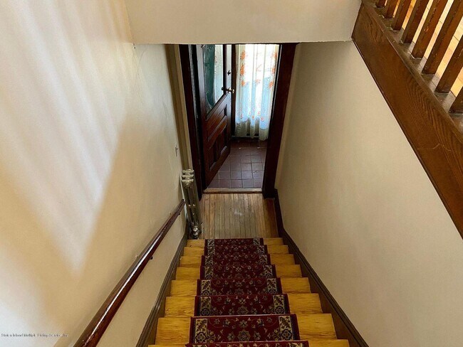 Foto del edificio - 310 N Burgher Ave