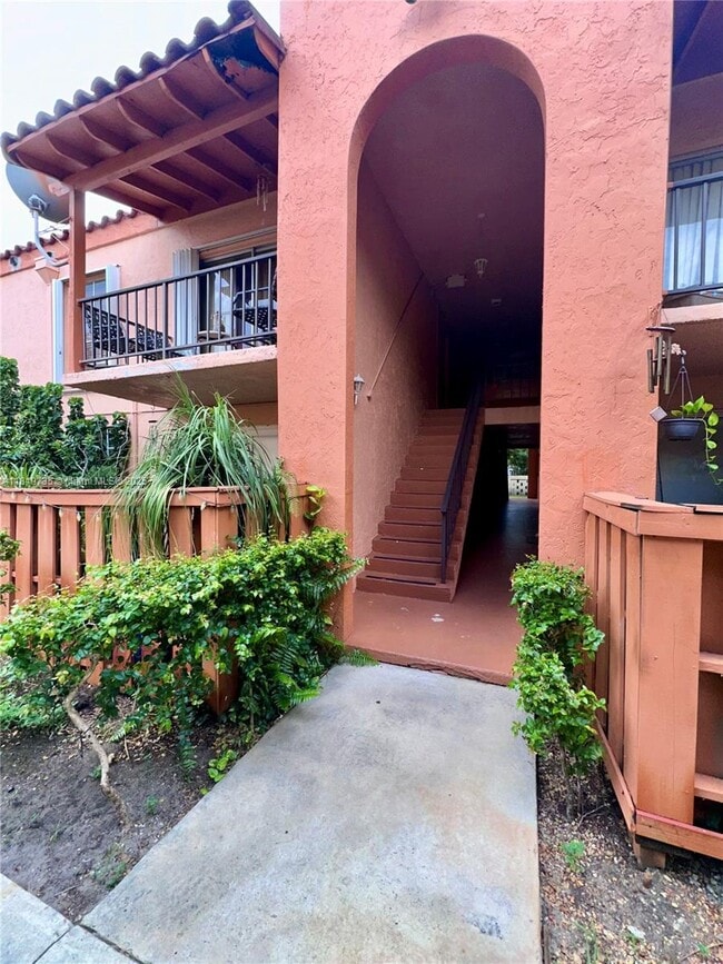 Building Photo - 7208 Fairway Dr