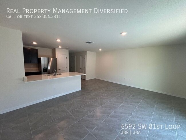Building Photo - 6592 SW 81st Lp