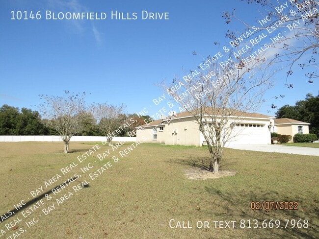 Foto del edificio - 10146 Bloomfield Hills Dr