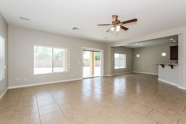 Foto del edificio - 13875 W Mauna Loa Ln