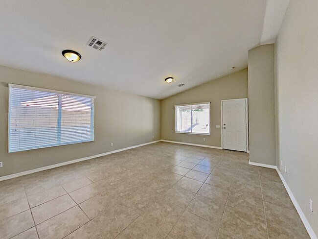Building Photo - 12970 W Verde Ln