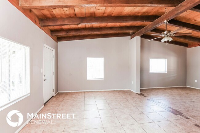Foto del edificio - 838 E 35th St