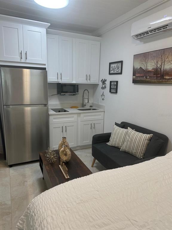 Foto principal - 1635 Evergreen St