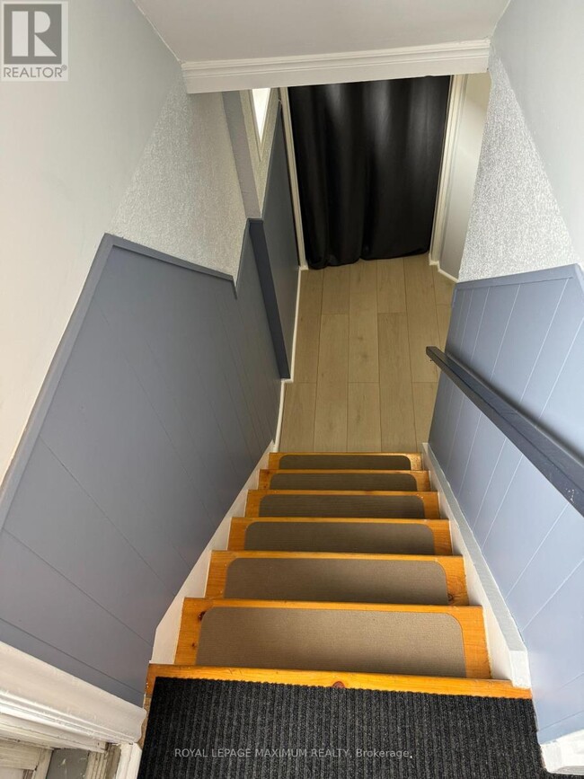 Building Photo - 1 Midden Crescent