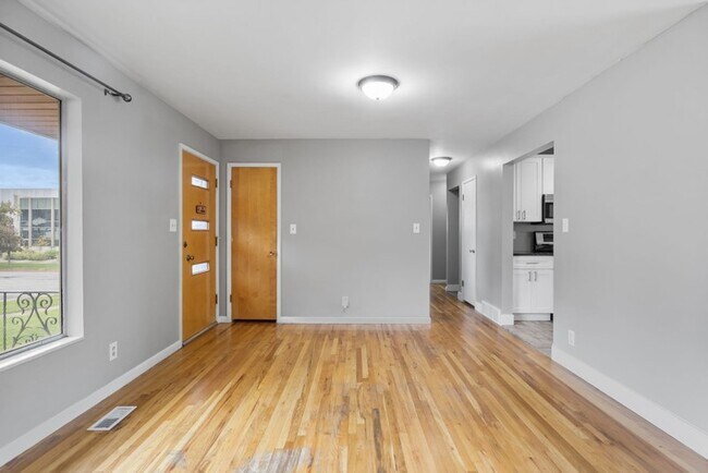 Building Photo - 1408 Binford St