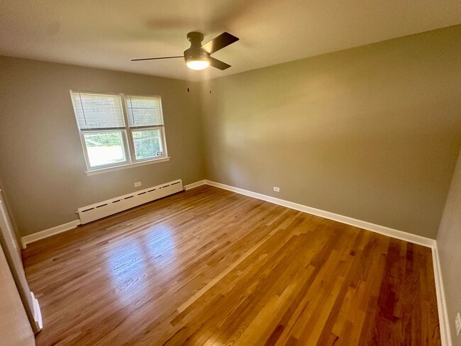 Building Photo - 2750 Lauretta Pl