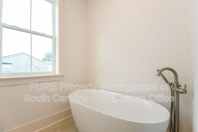 Photo - 12 1/2 House