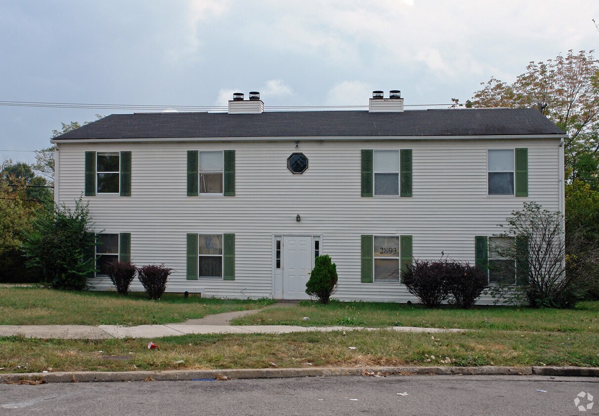 2893 Winter Garden Dr, Lexington, KY 40517 Apartments in Lexington